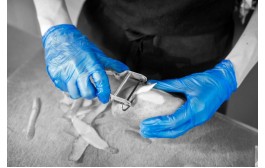 Blue Powdered Vinyl Disposable Gloves